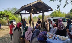 KAŞ'TA KURSİYER VE AİLELER PİKNİKTE BULUŞTU