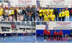 KAŞ MEM'DEN ÖĞRETMENLER ARASl VOLEYBOL TURNUVASI