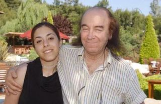 ROCK MÜZİĞİNİN EFSANESİ ERKİN KORAY 82 YAŞINDA HAYATINI KAYBETTİ