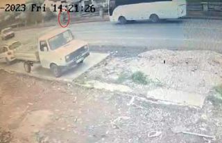 MİDİBÜSÜN ÇARPTIĞI YAYA ÖLDÜ