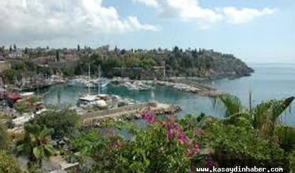 ANTALYA'DA KONUT SATIŞLARI DÜŞTÜ