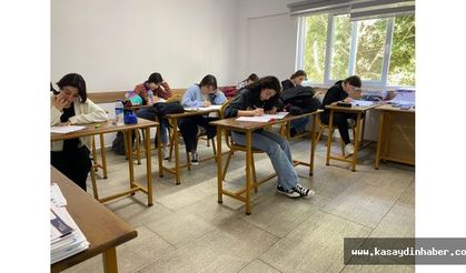 ÖĞRENCİLER TÜRKİYE GENELİ DENEME SINAVINDA