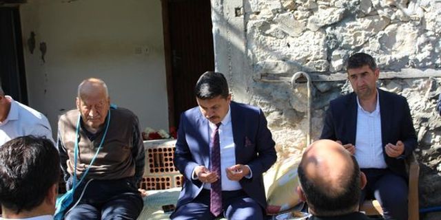 KAŞ KAYMAKAMI ÖZTÜRK'TEN ŞEHİT AİLESİNE ZİYARET