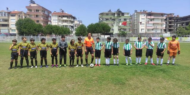 1923 KAŞSPOR BEYMELEKSPOR'U 7 - 0 YENDİ