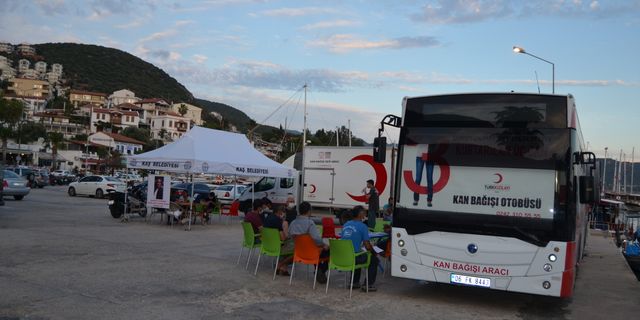 KIZILAY KAŞ’TA KAN TOPLAYACAK