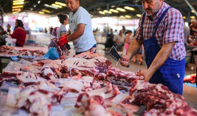 'KURBAN ETİNİ POŞETE KOYMAYIN' UYARISI