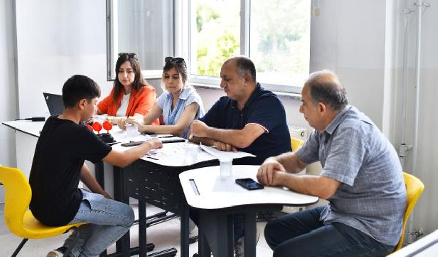 OSB TEKNİK KOLEJİ ÜÇÜNCÜ DÖNEM ÖĞRENCİLERİ BELİRLENDİ
