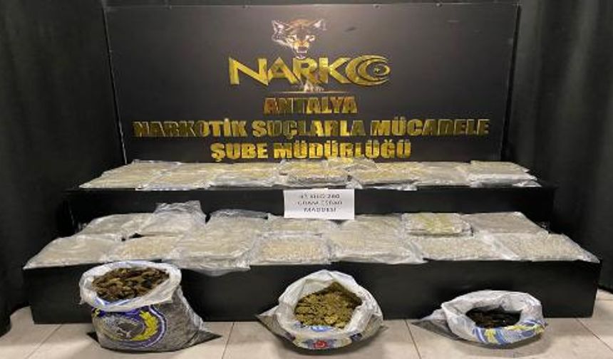 ANTALYA ZEYTİNKÖY’DE 200 POLİSLE UYUŞTURUCU BASKINI