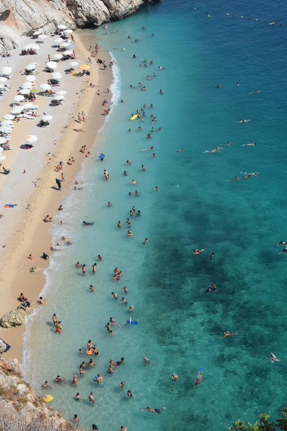 Капуташ пляж в турции. Каш Капуташ. Kaputaş Plaji. Kaputas Beach сверху. Kaş Турция где.